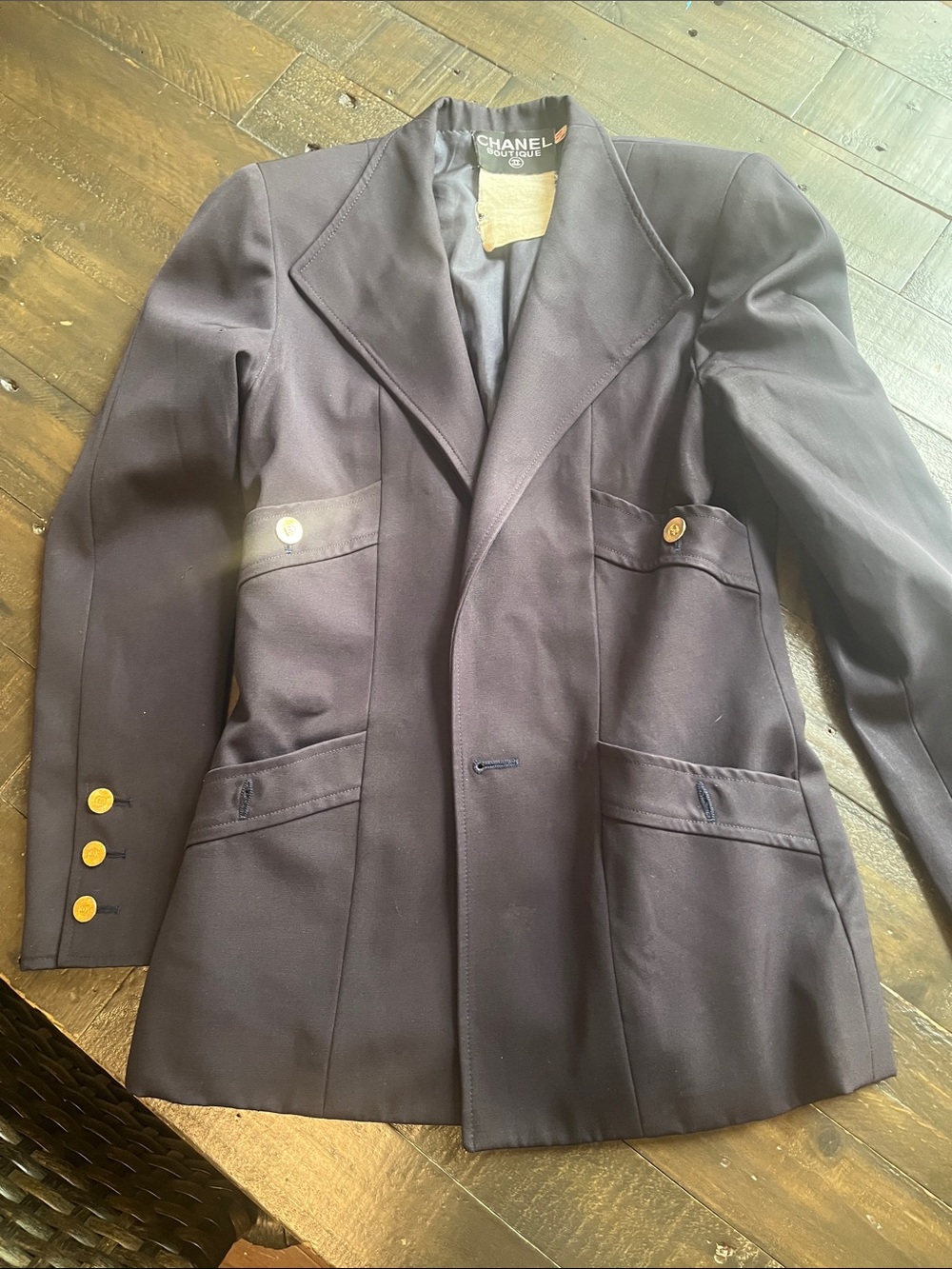 CHANEL Dark Navy Blazer with Gold Buttons - Picture 14 of 16